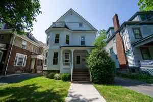 featured image of 116 Victoria Pl