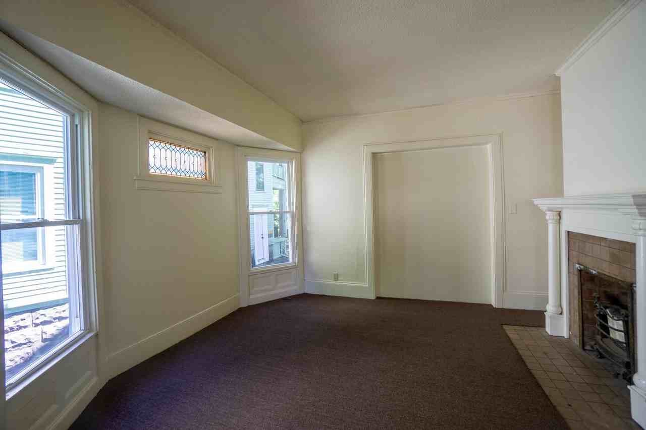 126 Harvard Pl - Photo 4 of 26