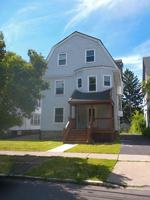 featured image of 204 Harvard Pl