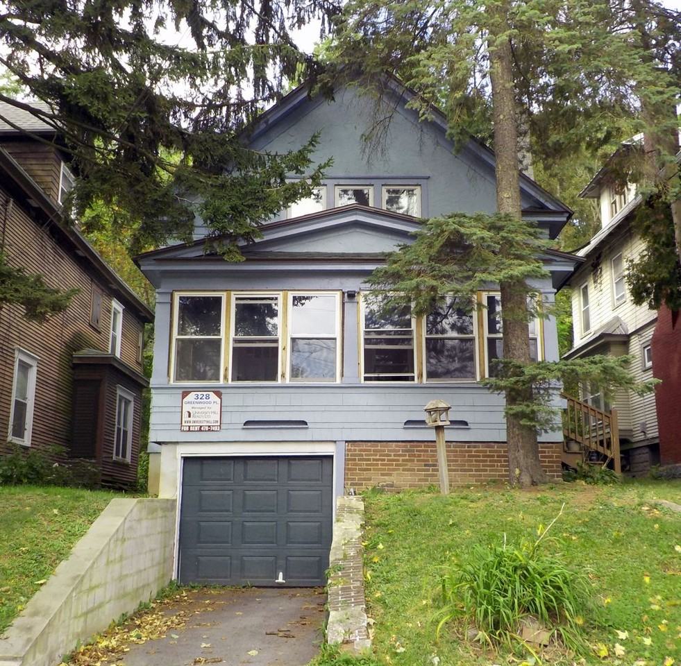 328 Greenwood Pl - Photo 3 of 24