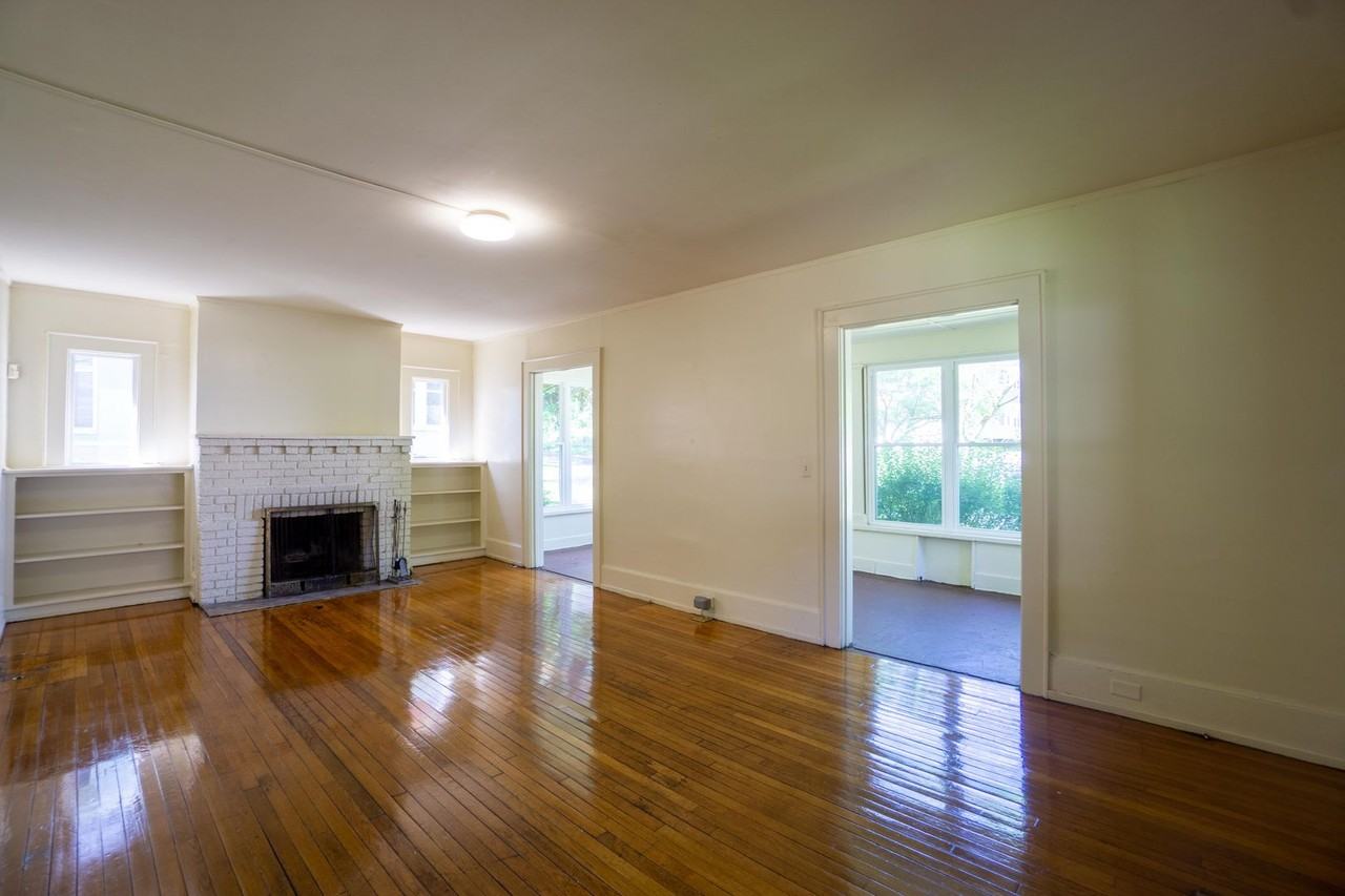 815 Maryland Ave - Photo 4 of 21