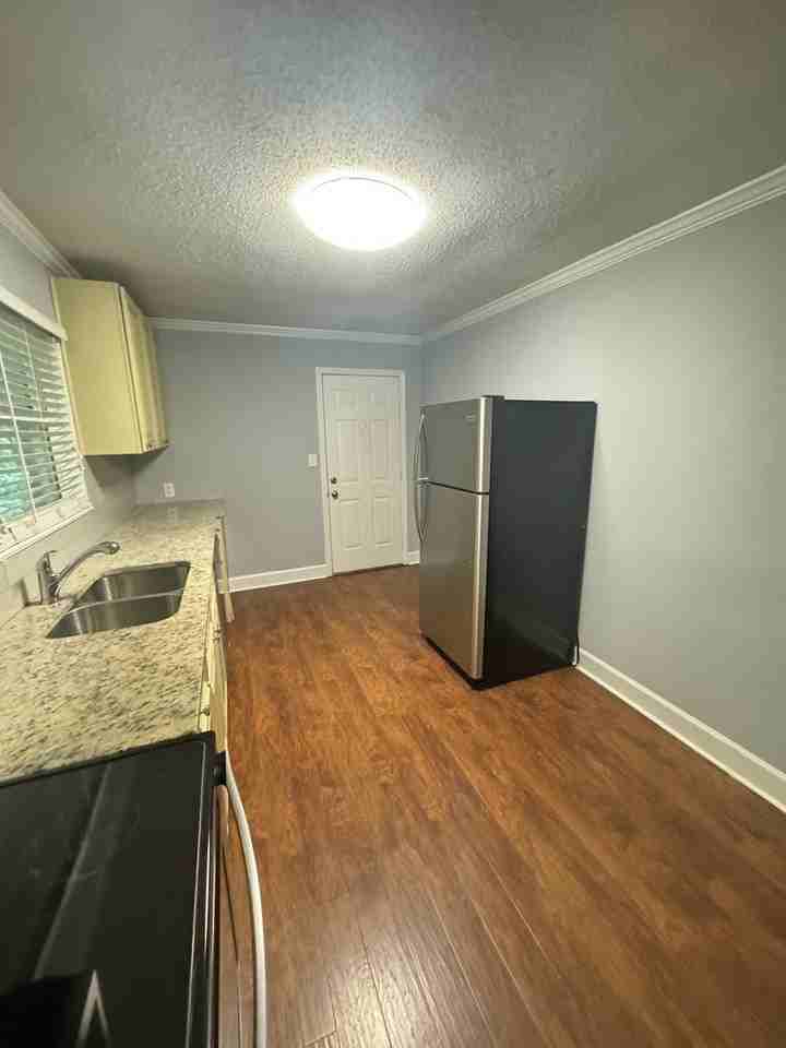 23 Oakland Ave Sw - Photo 7 of 16