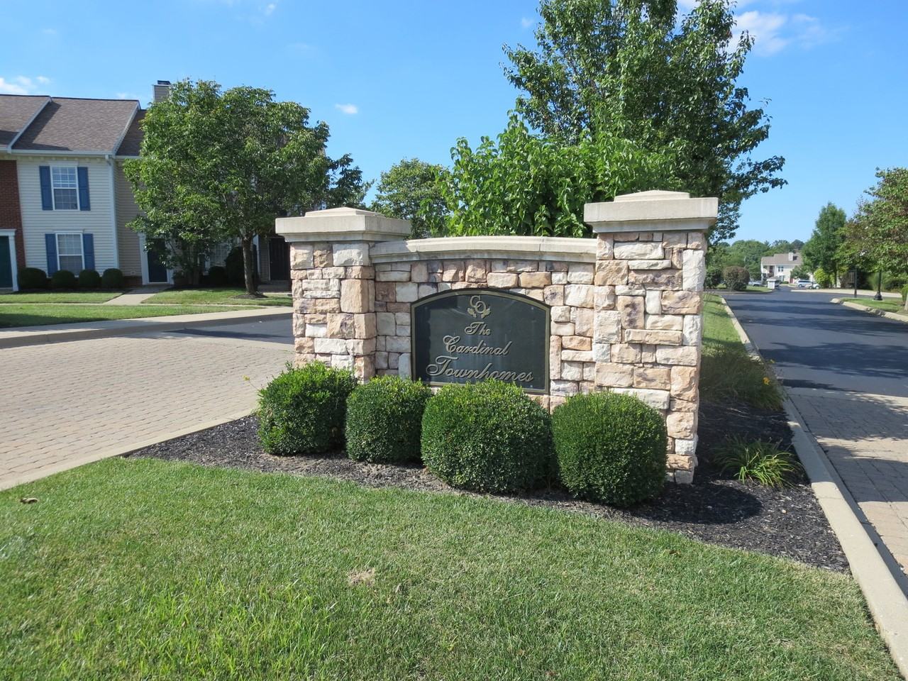 436 Dean Taylor Ct - Photo 2 of 23