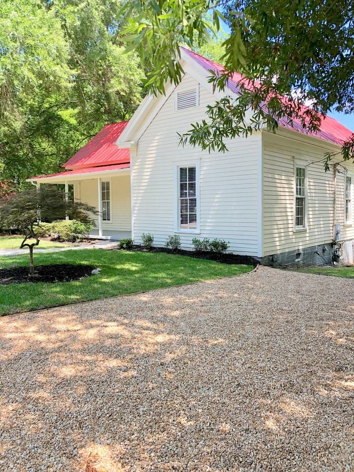 376 Poplar St - Photo 2 of 30