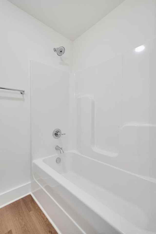 126 Hampton Cir - Photo 6 of 36