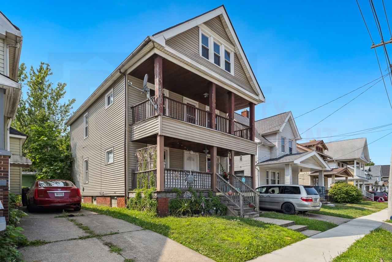 3464 W 91st St - Photo 2 of 16