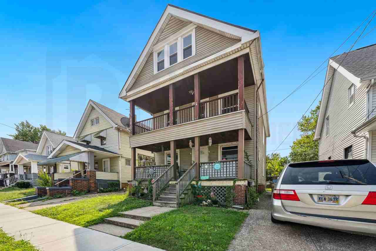 3464 W 91st St - Photo 3 of 16