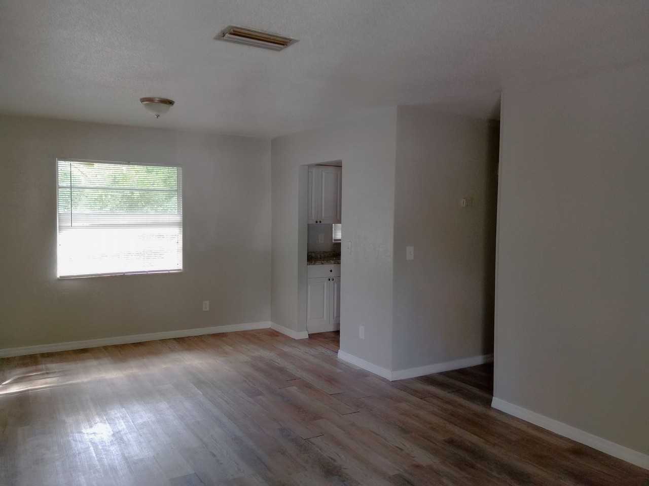 1225 Kennedy Rd - Photo 2 of 6
