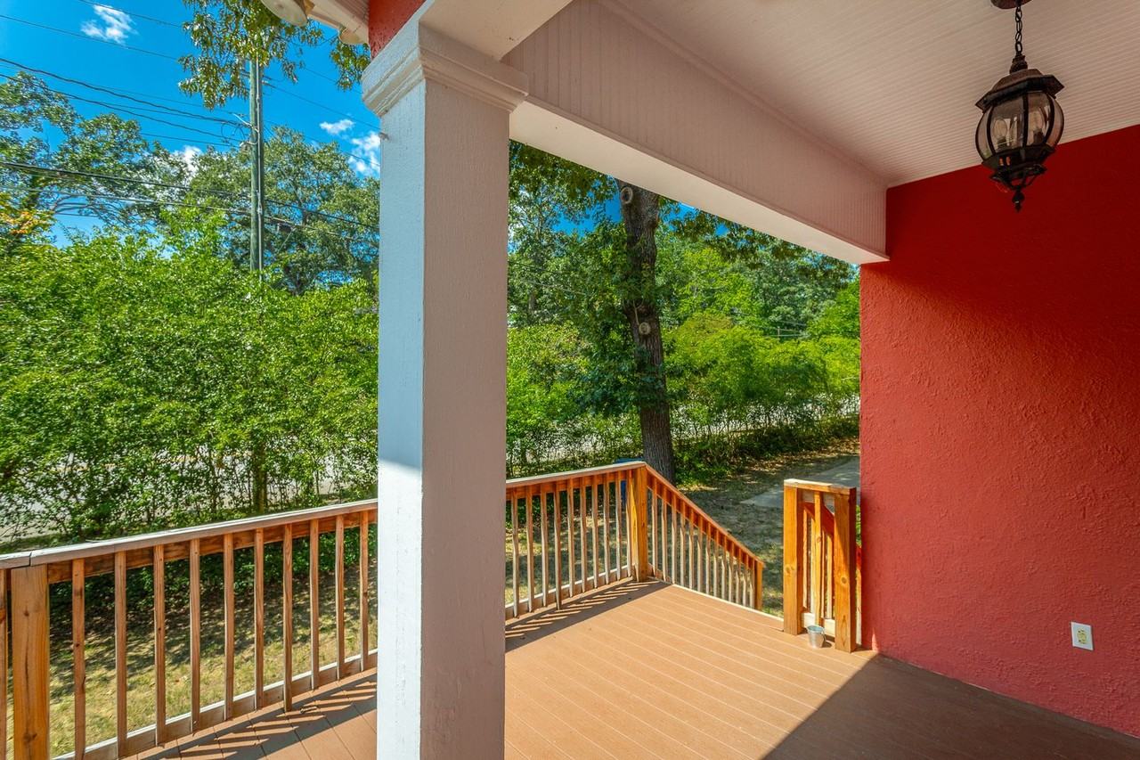 1300 Riverview Rd - Photo 7 of 30
