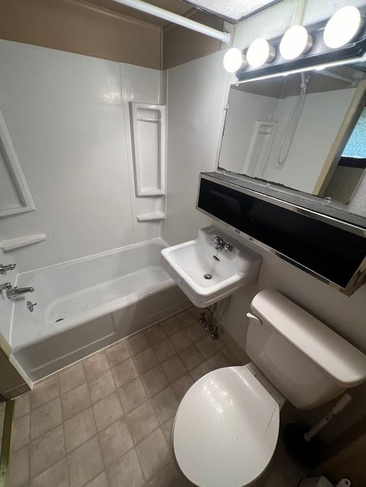 1266 Muhlenberg St - Photo 6 of 14