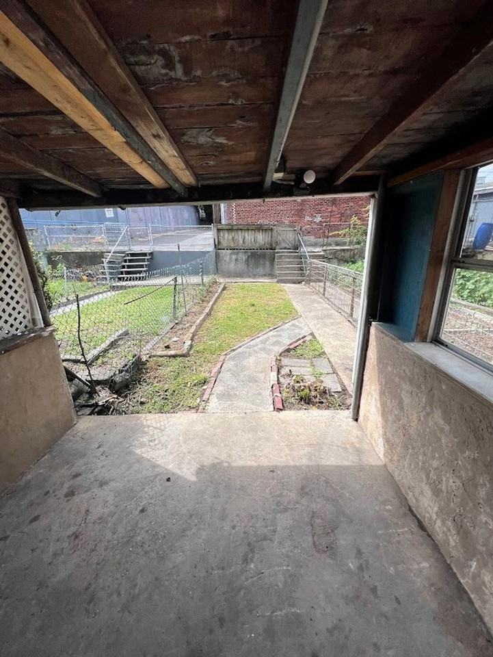 1266 Muhlenberg St - Photo 7 of 14