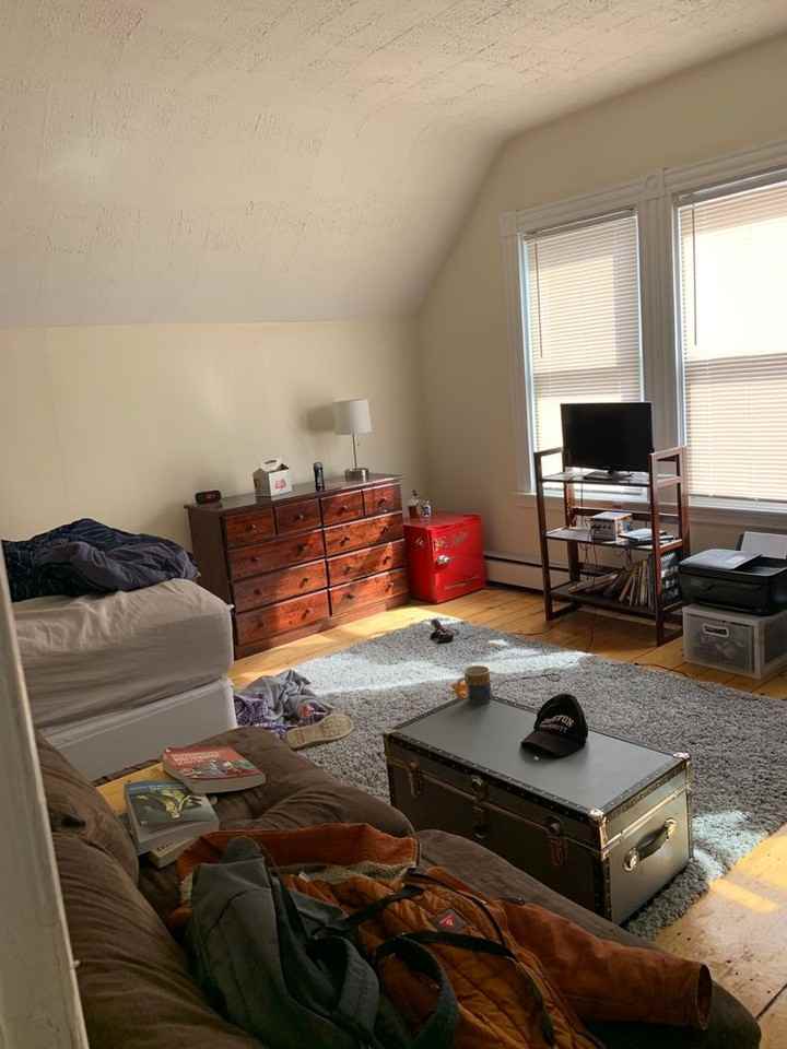 44 Pratt St - Photo 5 of 12