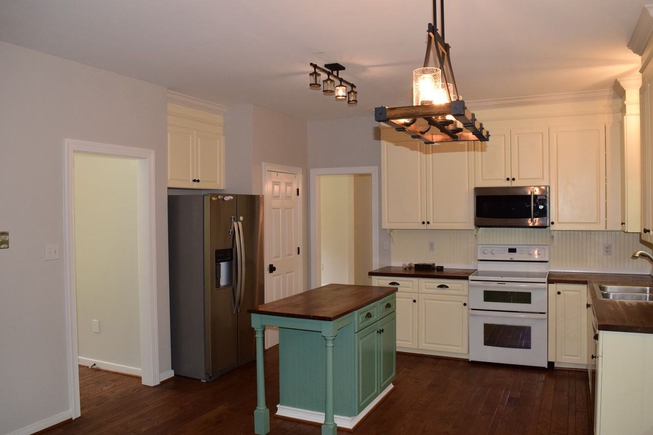 5140 Old Forester Ln - Photo 3 of 23