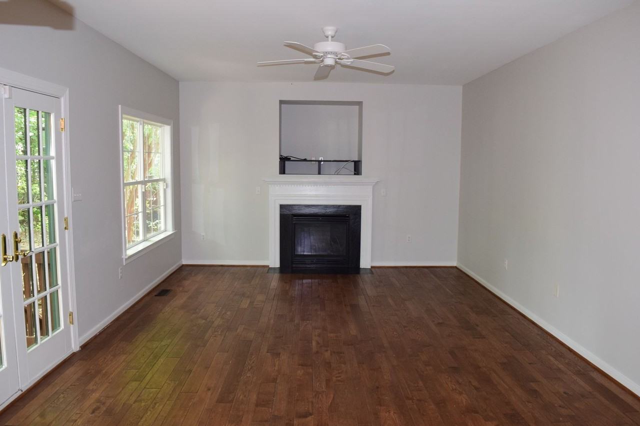 5140 Old Forester Ln - Photo 4 of 23
