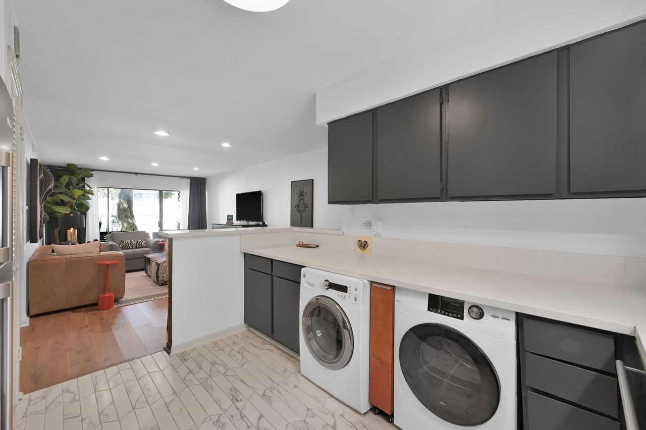 12100 Melville Dr #403D - Photo 7 of 44