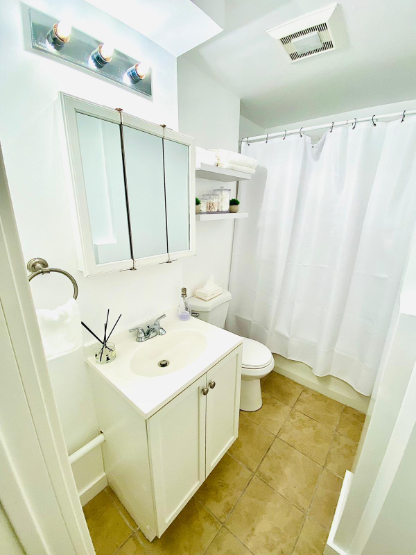 1880 Turk St - Photo 4 of 4