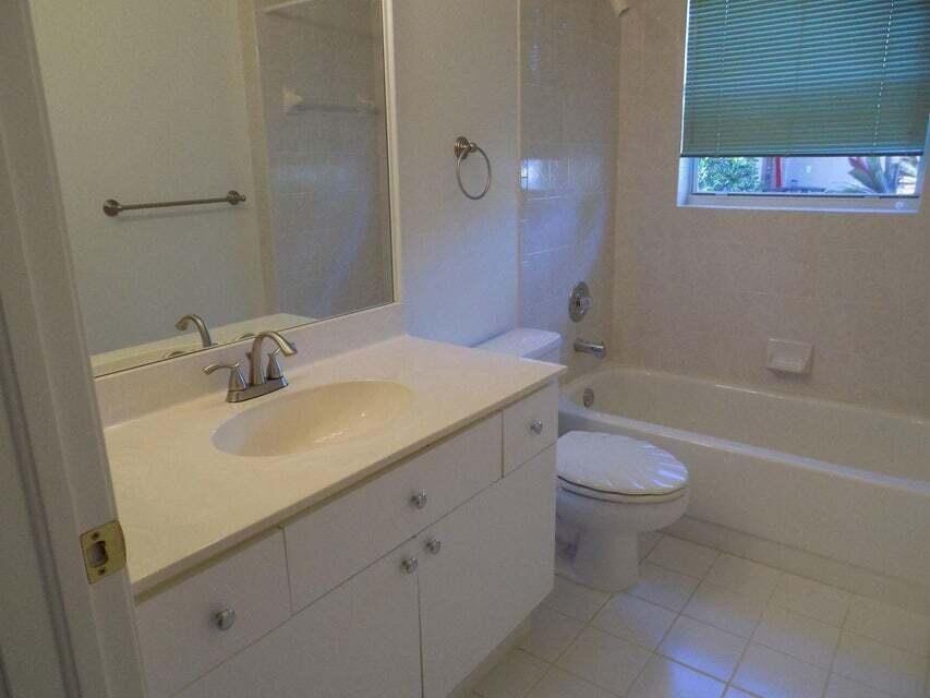 7609 Northtree Club Dr #NA - Photo 3 of 17