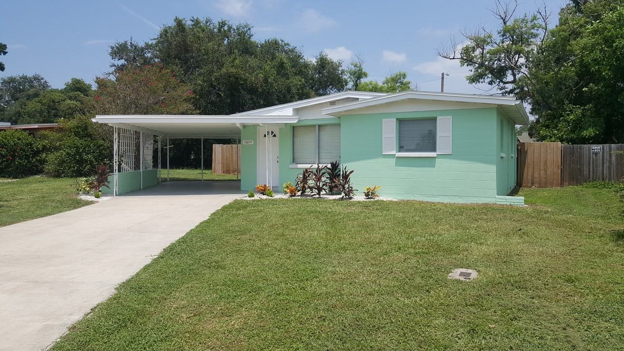 10277 117th Ter #NA - Photo 2 of 24