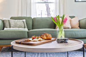 featured image of 105 Dartmouth St