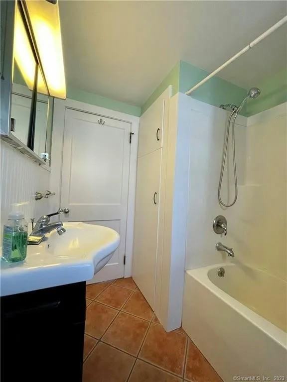 295 Mulberry Rd #NA - Photo 2 of 16