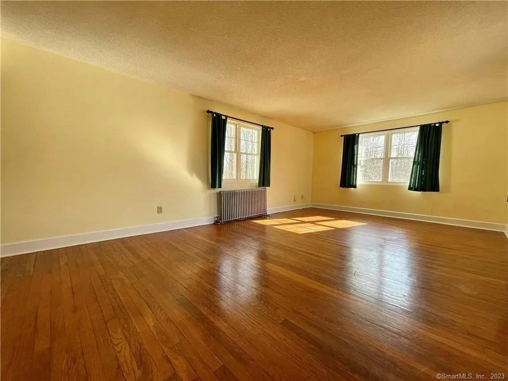295 Mulberry Rd #NA - Photo 3 of 16