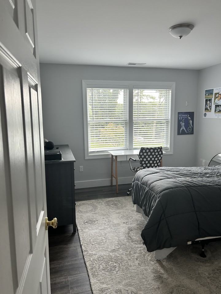 487 Danbury Rd #B - Photo 6 of 10