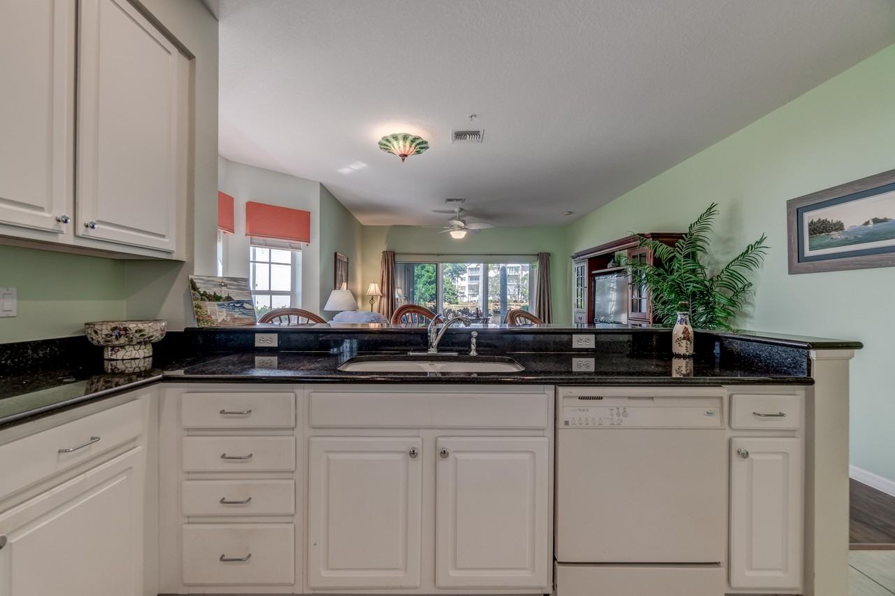 291 Hidden Bay Dr #101 - Photo 3 of 30