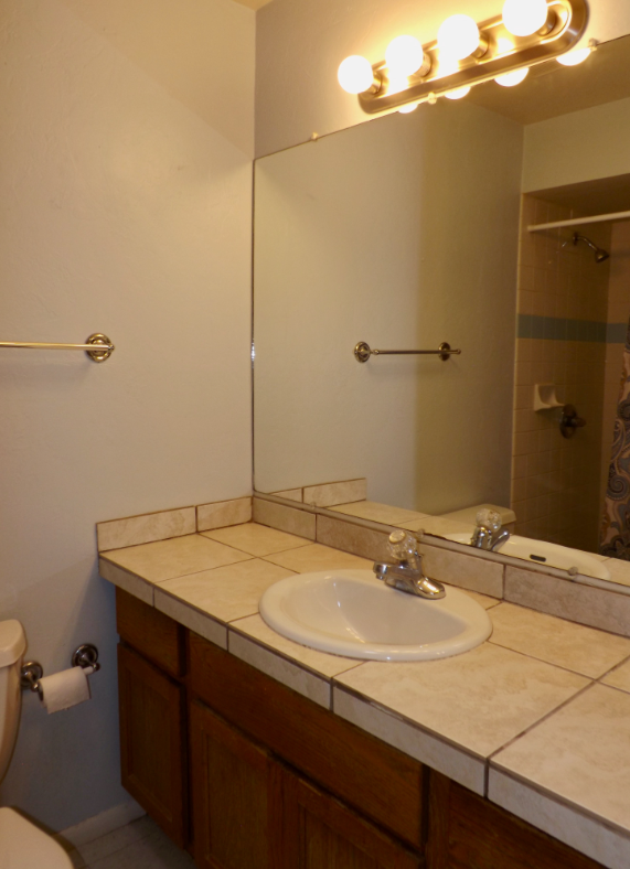 W Huron St & N Grande Ave - Photo 2 of 7