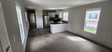 featured image of 2467 8 Mile Rd #5