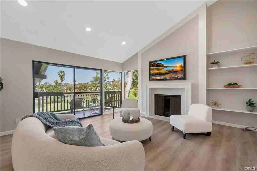 8 Lago Norte #10 - Photo 2 of 8