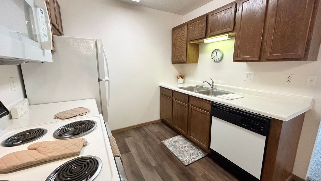 Evans Place 1 - Photo 3 of 47