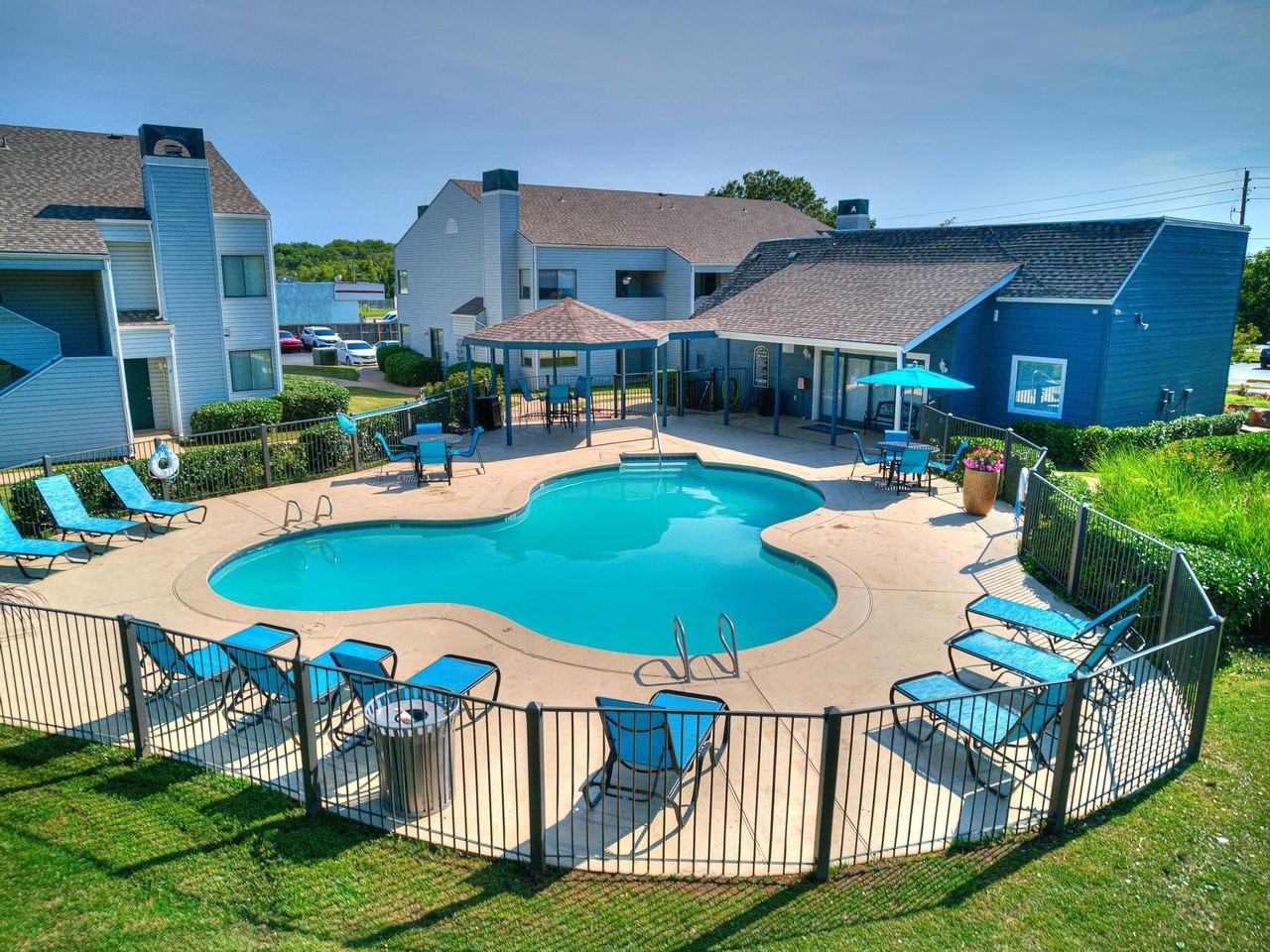 Boulder Ridge Apartments - Photo 2 of 50