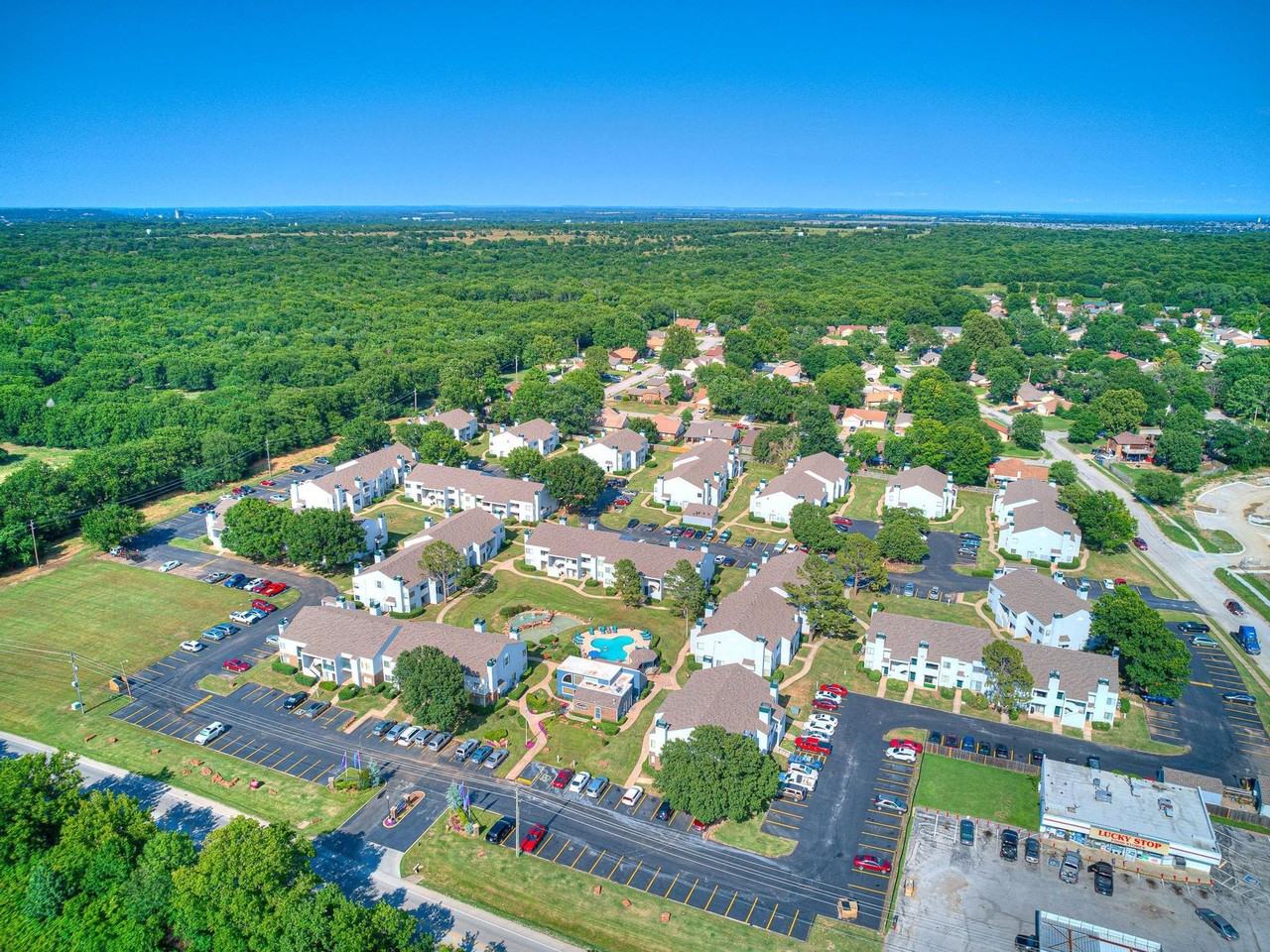 Boulder Ridge Apartments - Photo 4 of 50