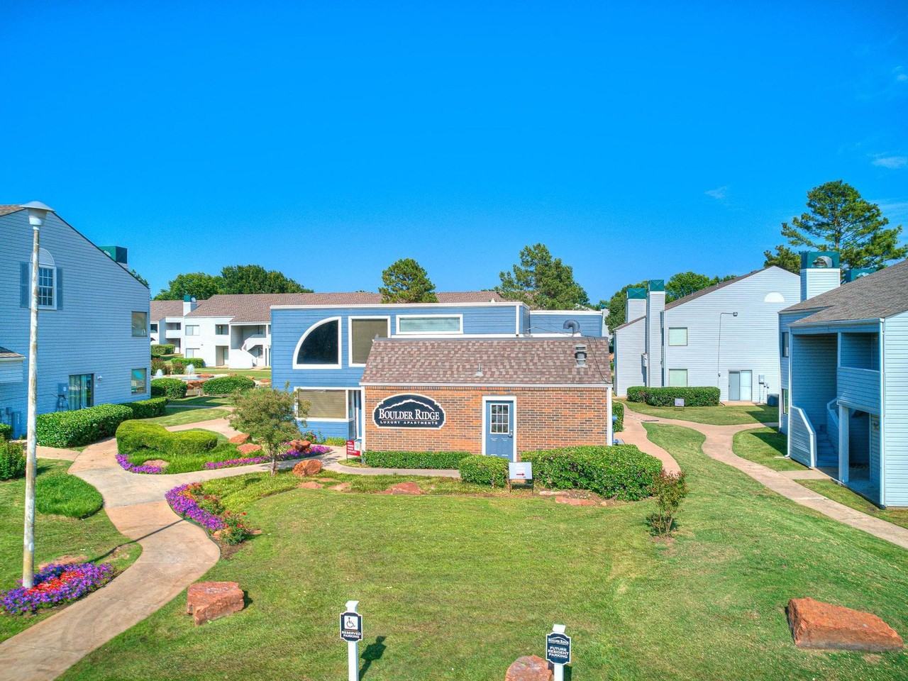 Boulder Ridge Apartments - Photo 7 of 50