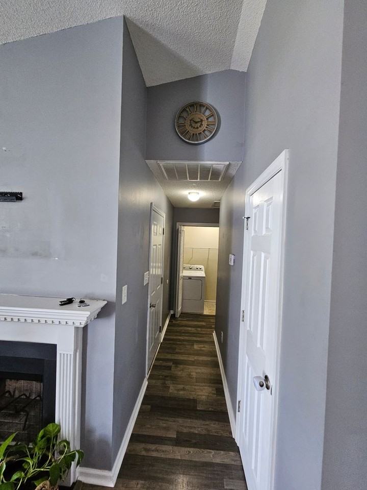 161 Wheaton Dr - Photo 4 of 16