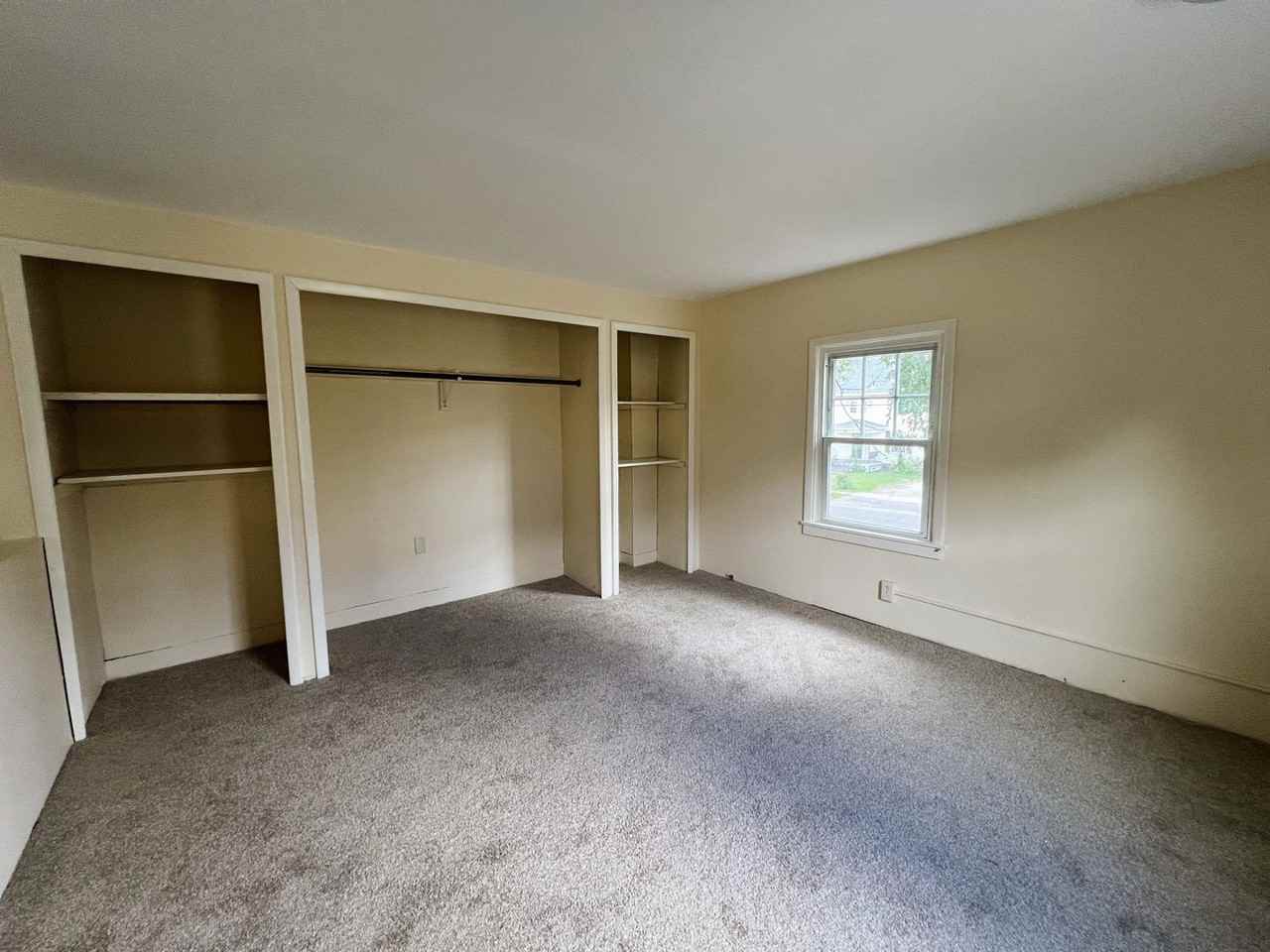 252/254 First Street - Photo 3 of 5