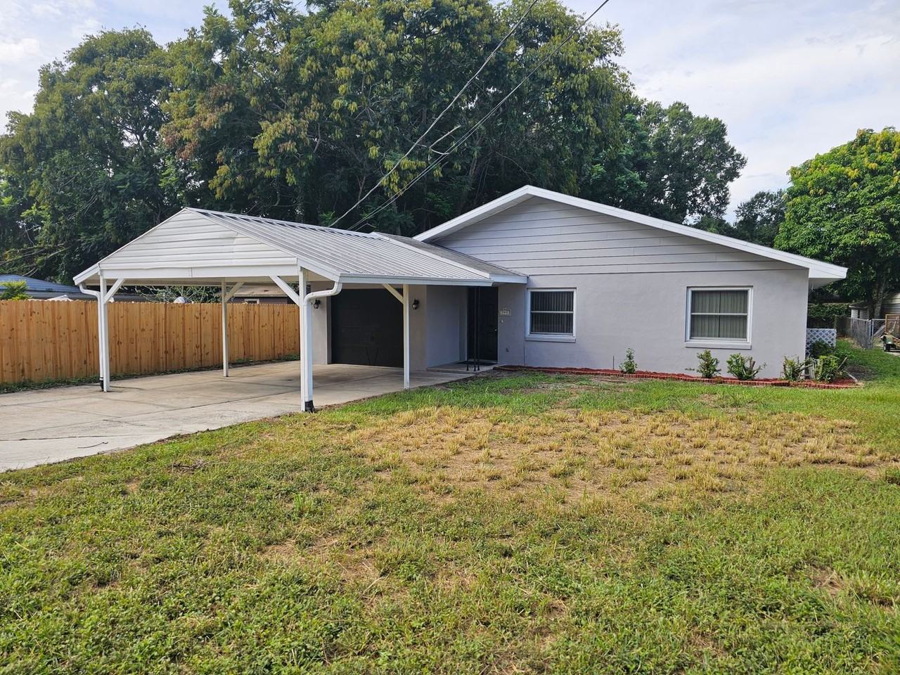 253 W Lake Ina Dr - Photo 3 of 24