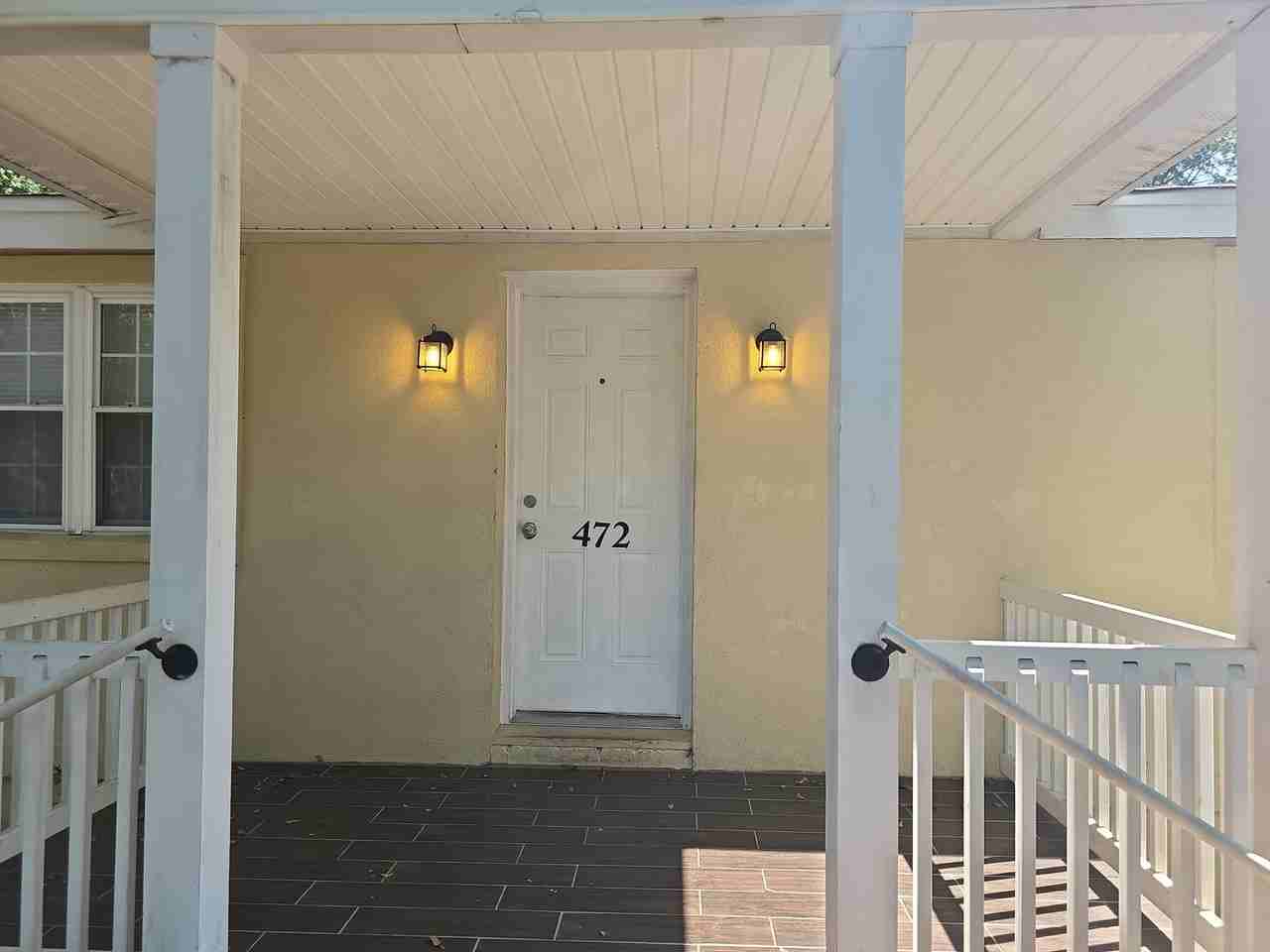 472 Coleman Ave - Photo 2 of 13