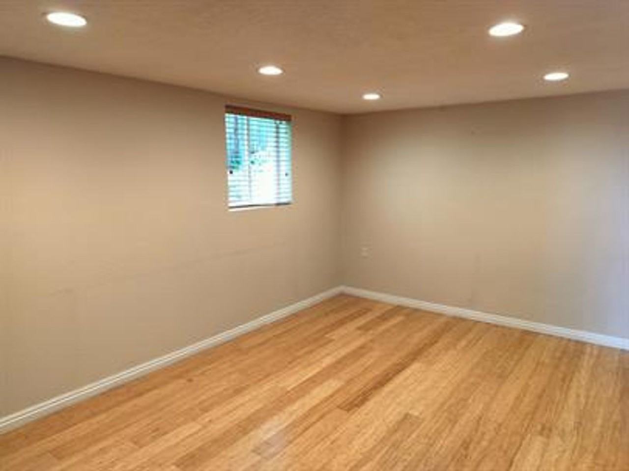 357 J St - Photo 6 of 21