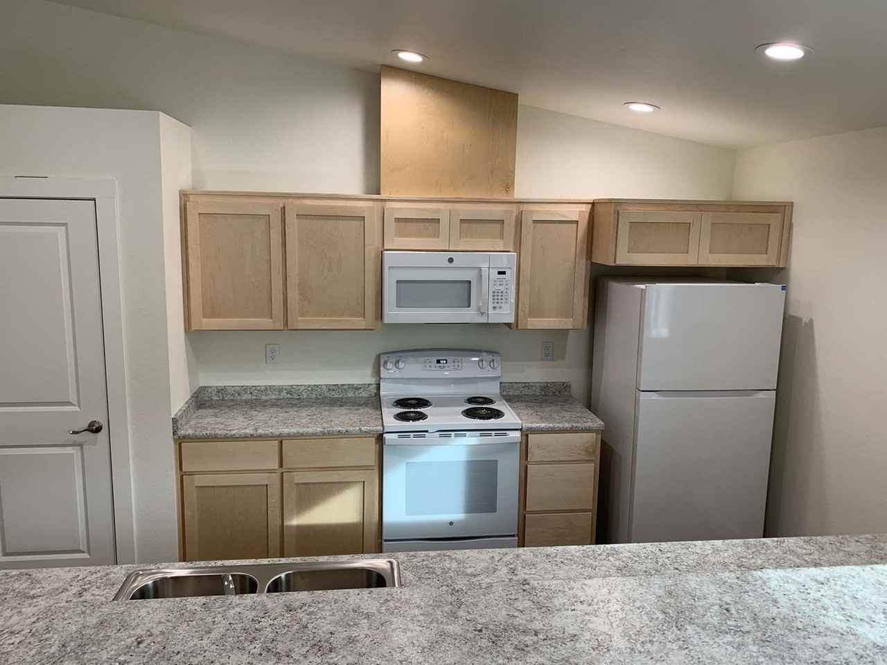 4252-50 Wyoming Street - Photo 3 of 20