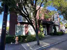 715 Ne Roberts Ave - Photo 1 of 1