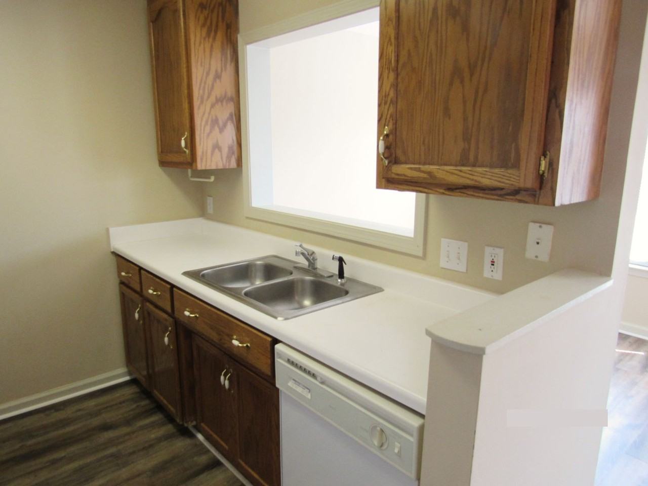 3154 Achey Dr - Photo 3 of 12