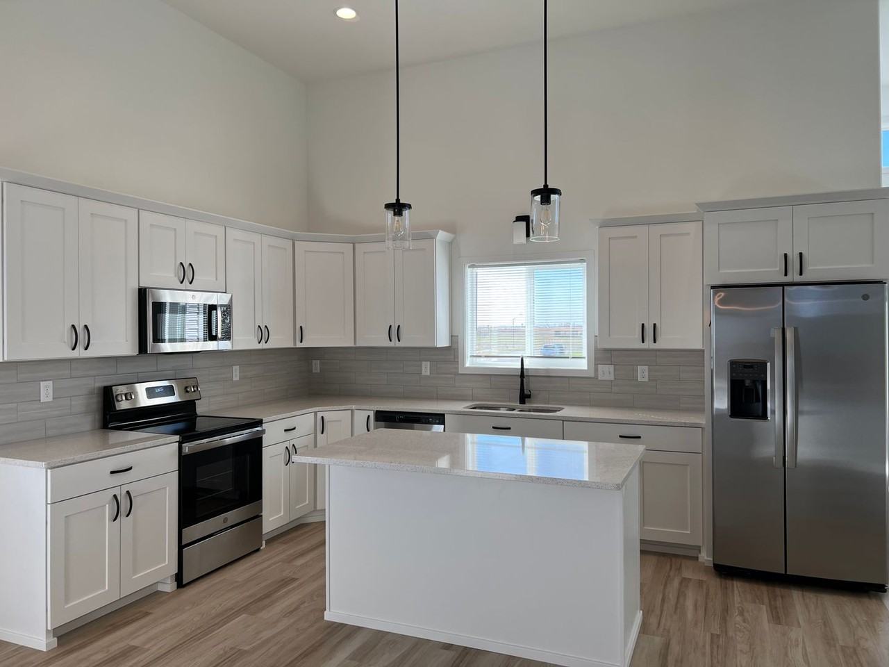 6679 27th St S - Photo 2 of 12