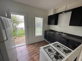 1221 Taylor Street - Photo 1 of 1