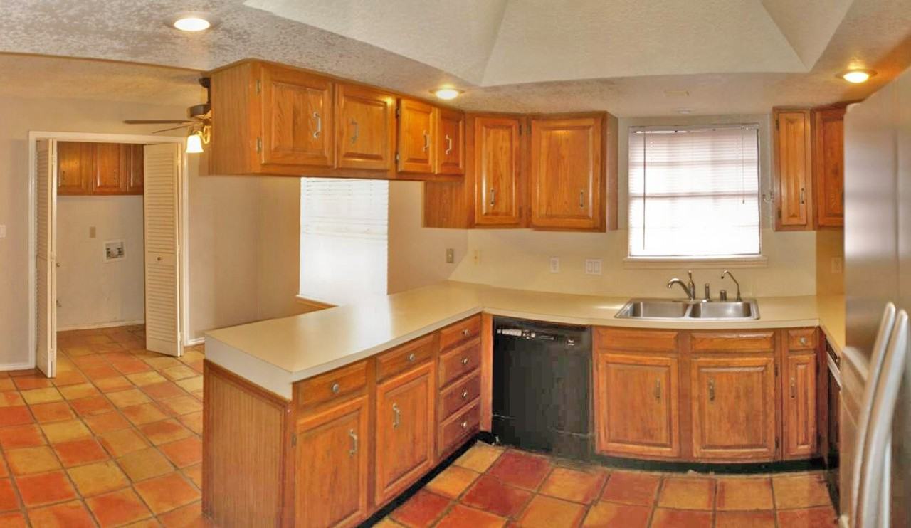 5114 Brighton Pl - Photo 3 of 42