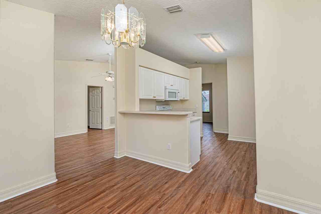 125 Blue Heron Dr #C - Photo 6 of 14