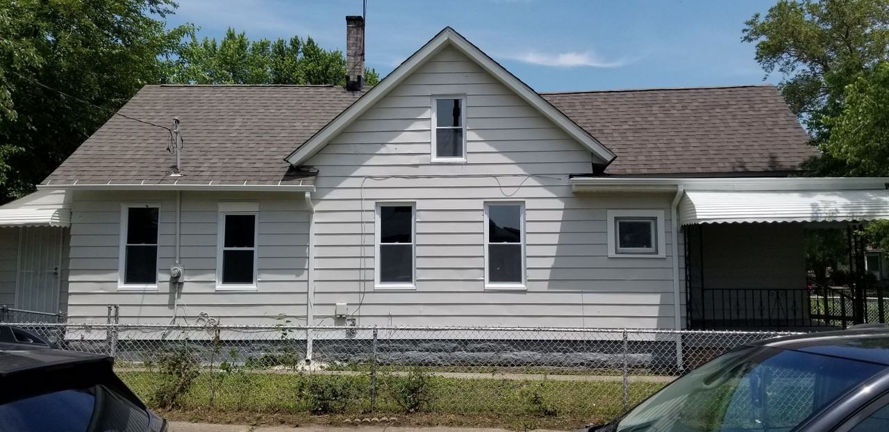 3162 W 43rd St - Photo 2 of 50