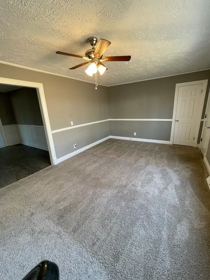 315 Jarrell St - Photo 3 of 30