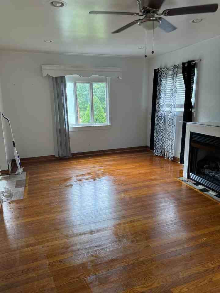 19 Front St - Photo 3 of 13