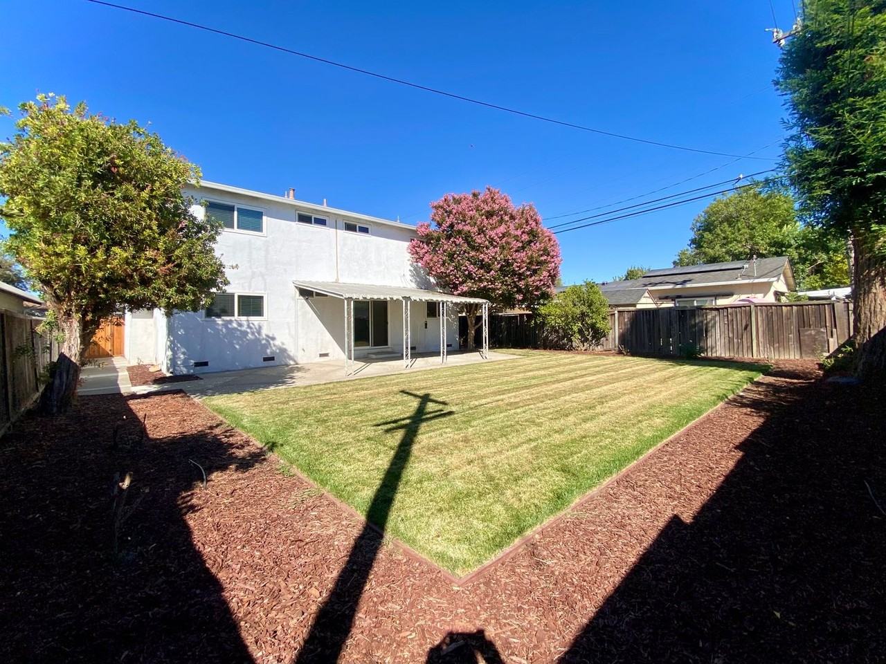 39025 Donner Way - Photo 4 of 25